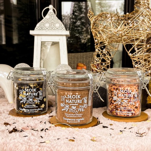 Przejdź do produktu Zestaw 3 produktów w świątecznym opakowaniu - 2 herbatki oraz przyprawa do piernika